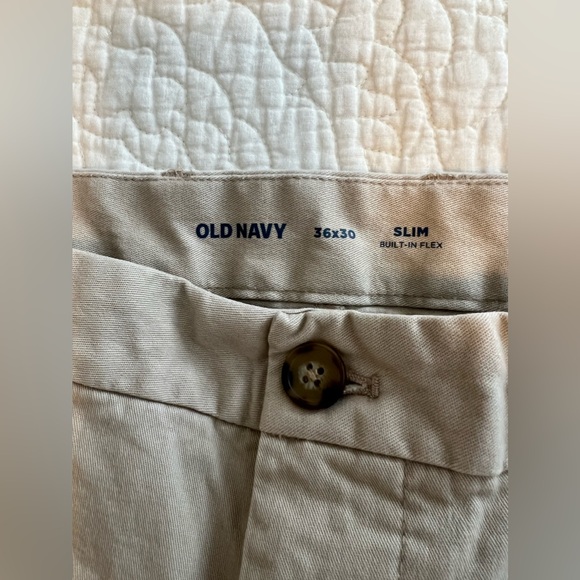 Old Navy Men’s Slim Built-In Flex Rotation Chino 36x30 - Khaki - Picture 3 of 3
